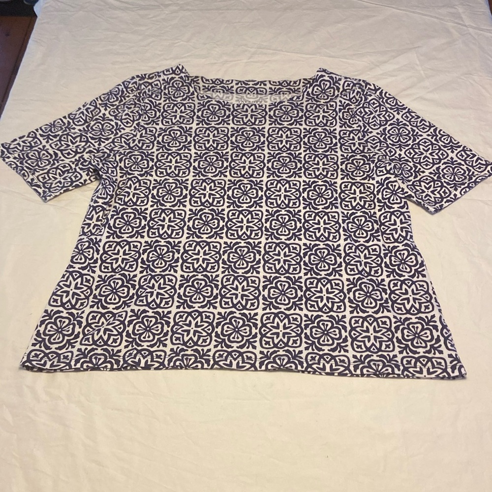 Talbots Scalloped neck short sleeve shirt XLP